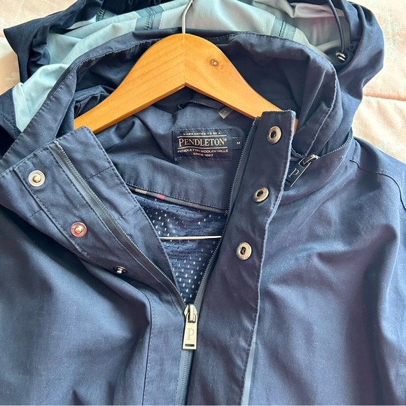 Pendleton Jacket - Picture 5 of 6